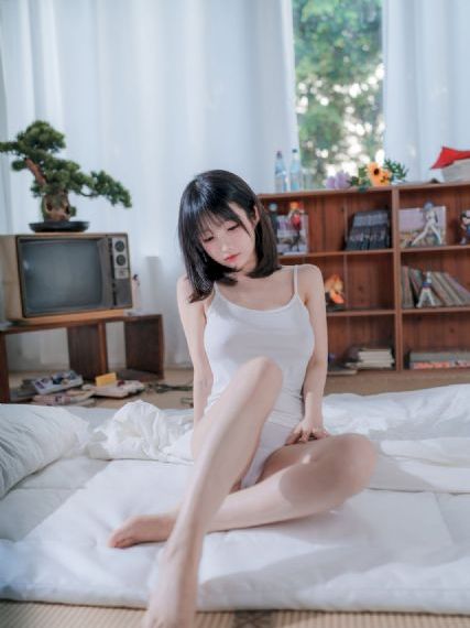 香蕉樱桃水蜜桃猕猴桃菠萝