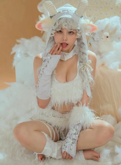 超时空男臣