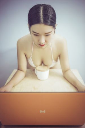 一区免费看