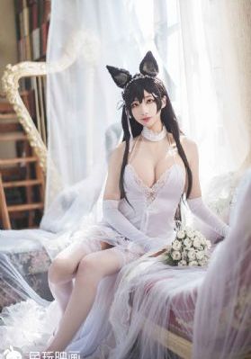 轻佻寡妇