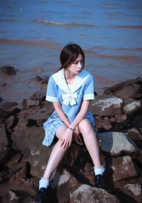 秋霞轮理